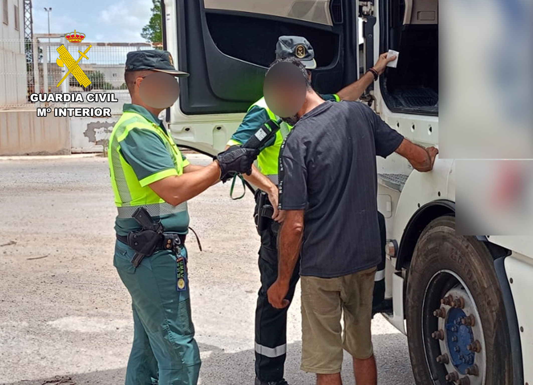 20250807 TRAFICO INVESTIGACION CAMIONERO COND TEMERARIA Y ALCOHOLEMIA A3