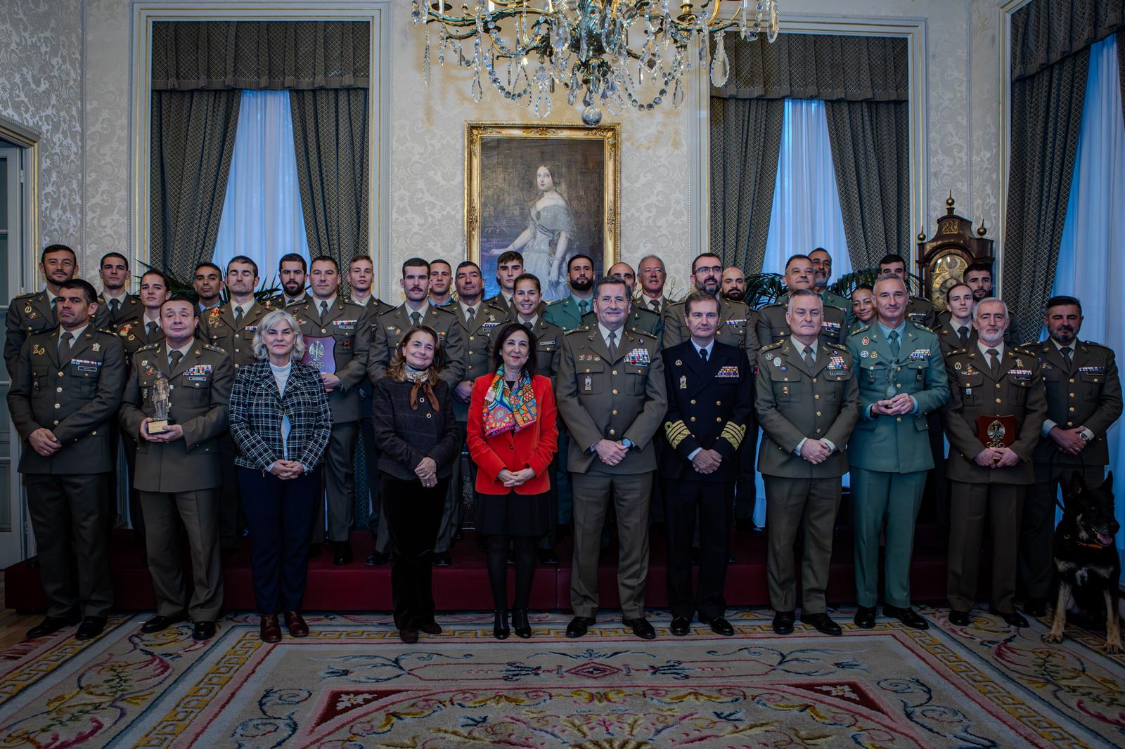 599037797 1166449295646069 4834125307275355778 n