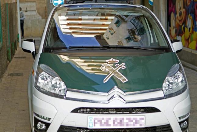 12751053w vehiculo Guardia Civil