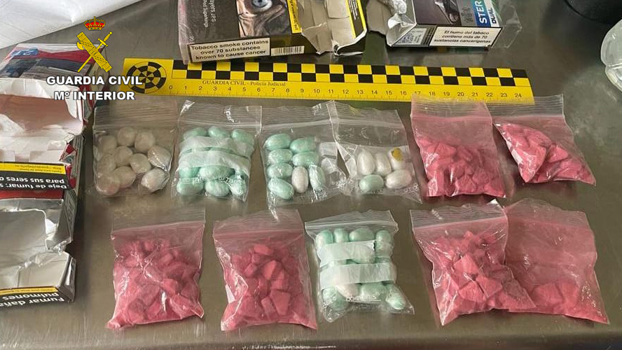 20220619 detelle de la droga punta ballena