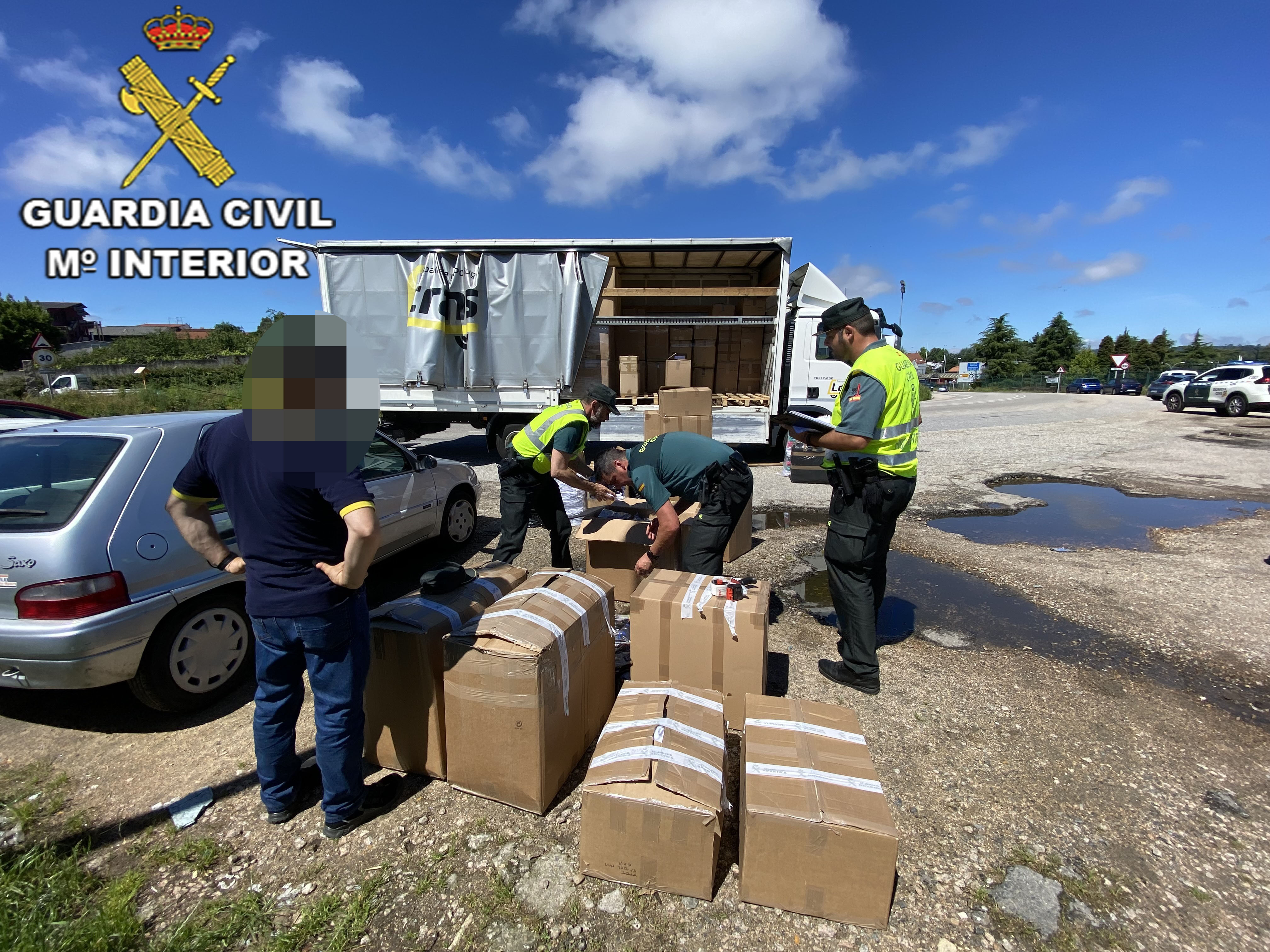 20220620 ROPA FALSIFICADA