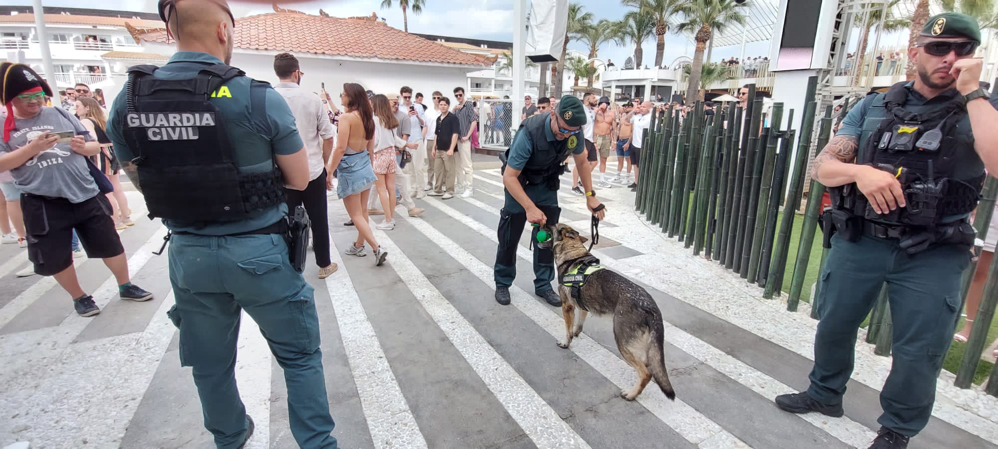 20230502 apertura discos ibiza 1