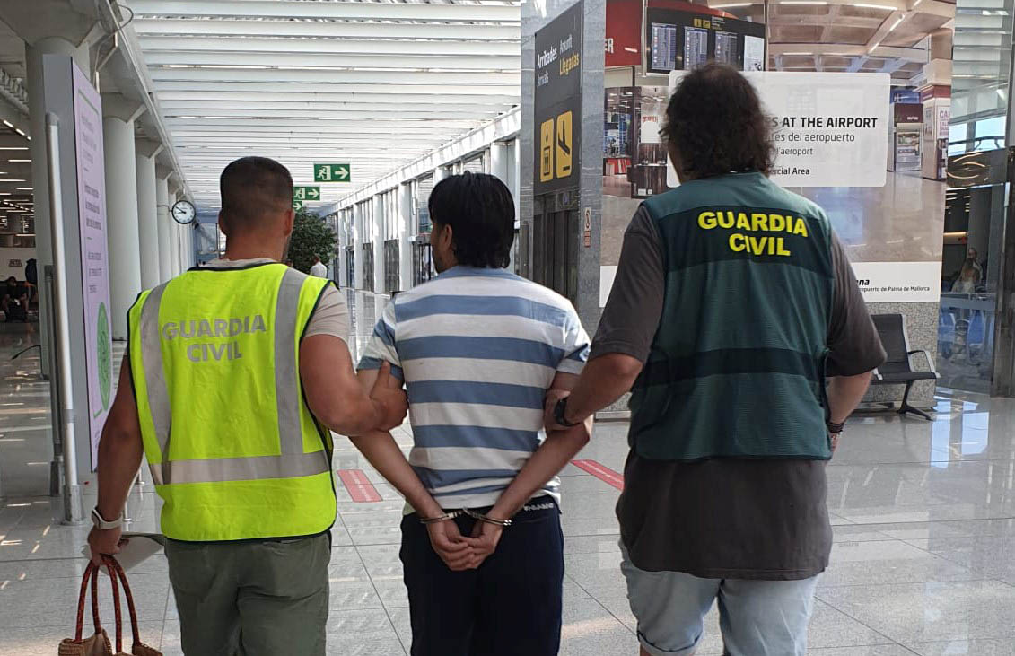 20230815 dtoa aeropuerto banda rolex