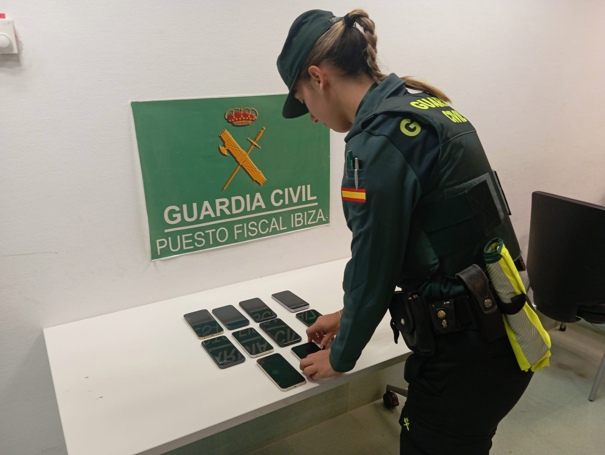 20231211 telefonos sustraidos aeropuerto ibiza