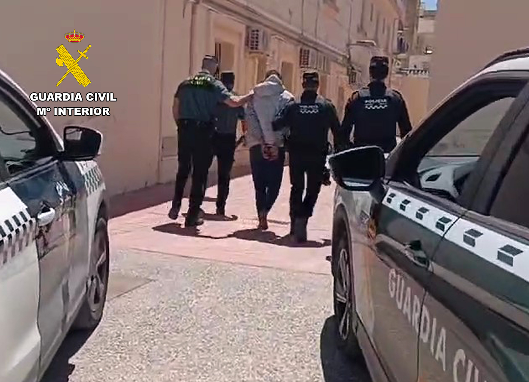 20240524 DETENIDO RVI Y AMENAZAS MULA GC 01