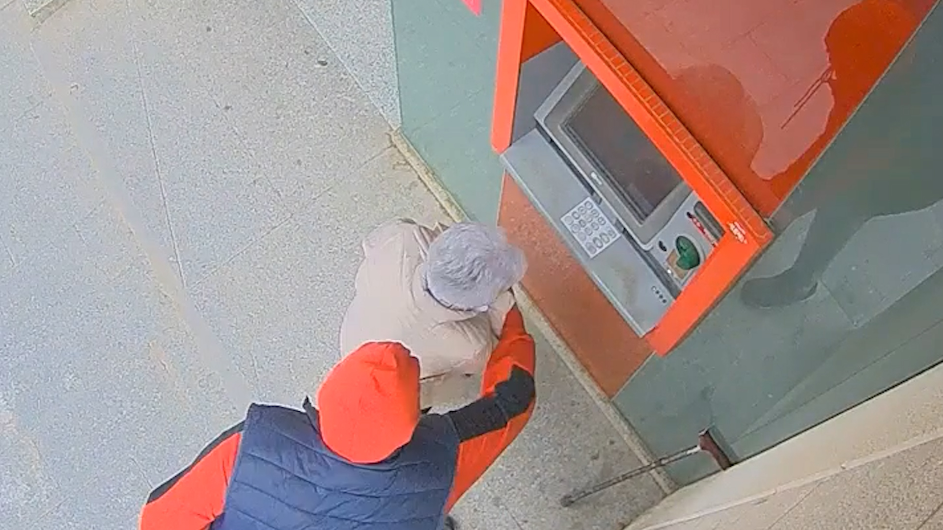 2025 05 17 robo valencia 01