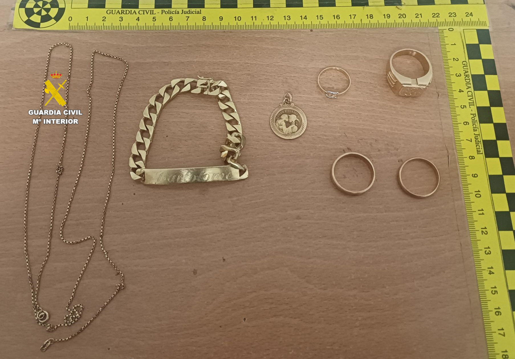 20250416 Alcalá Xivert 1 detenida hurtos joyas domicilios