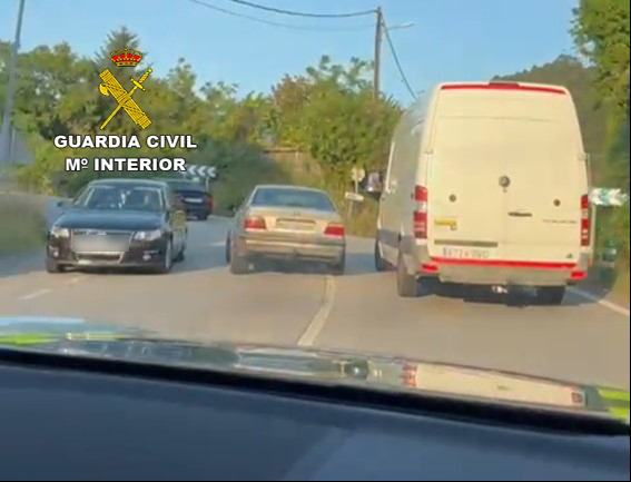 20250619 DETENIDO VEHÍCULO FUGADO TRÁFICO