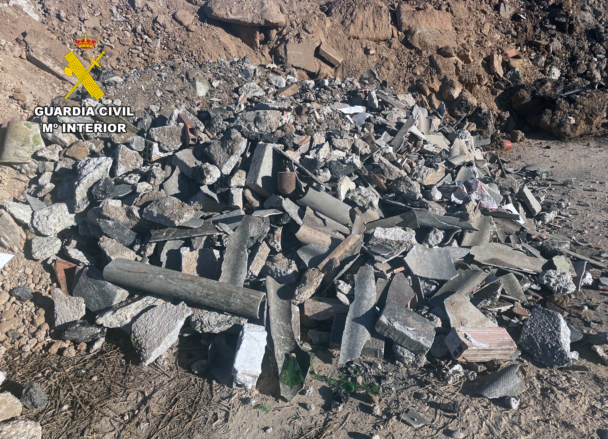 20251121 OP LITTERBURG ESTAFA GESTION RESIDUOS SPN 04