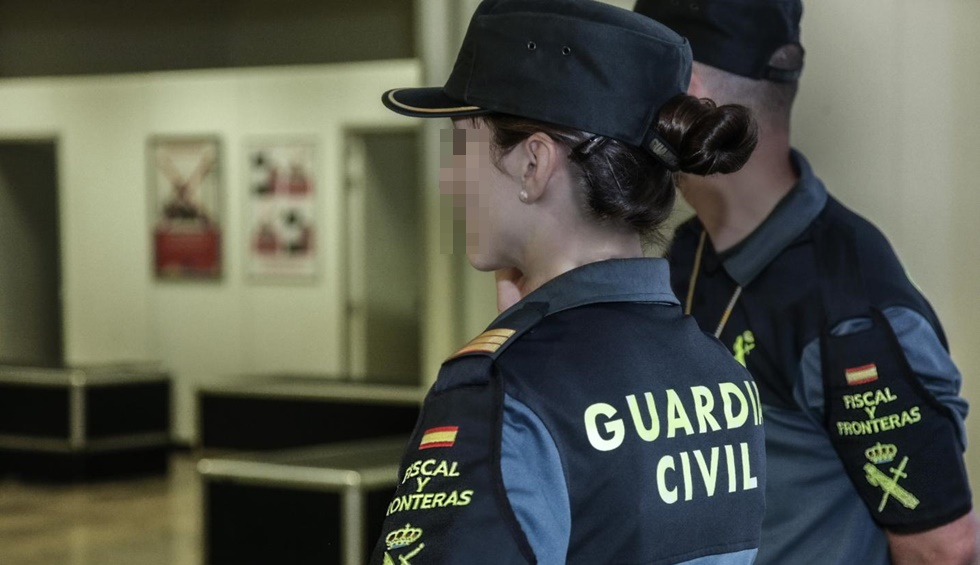 2114 fiscal y fronteras 980