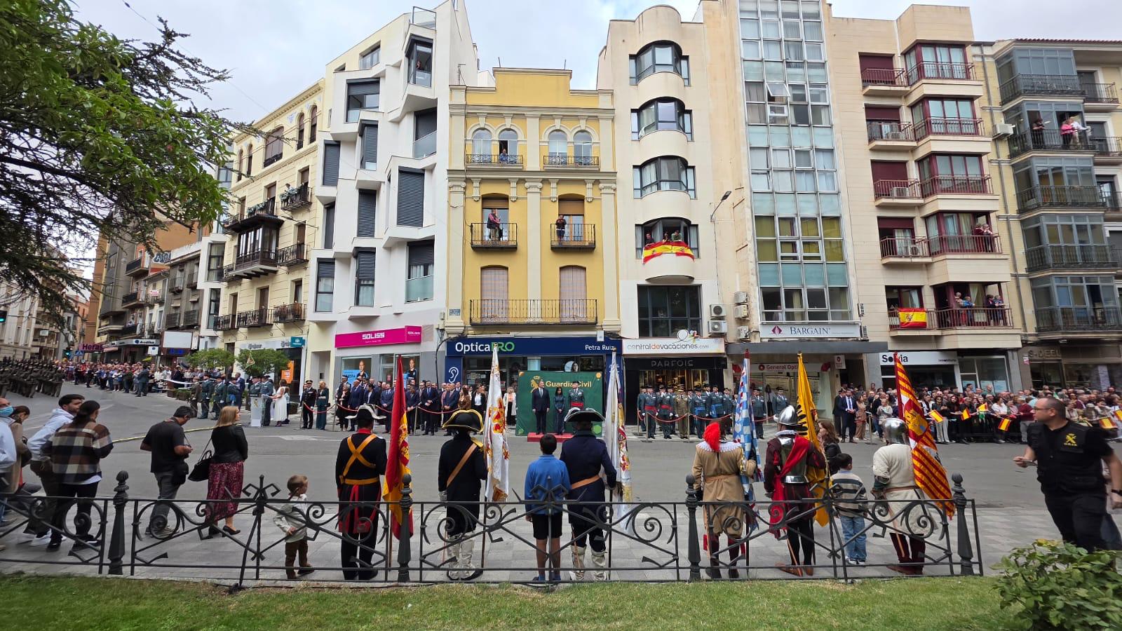 29 09 25 Izado Bandera 02