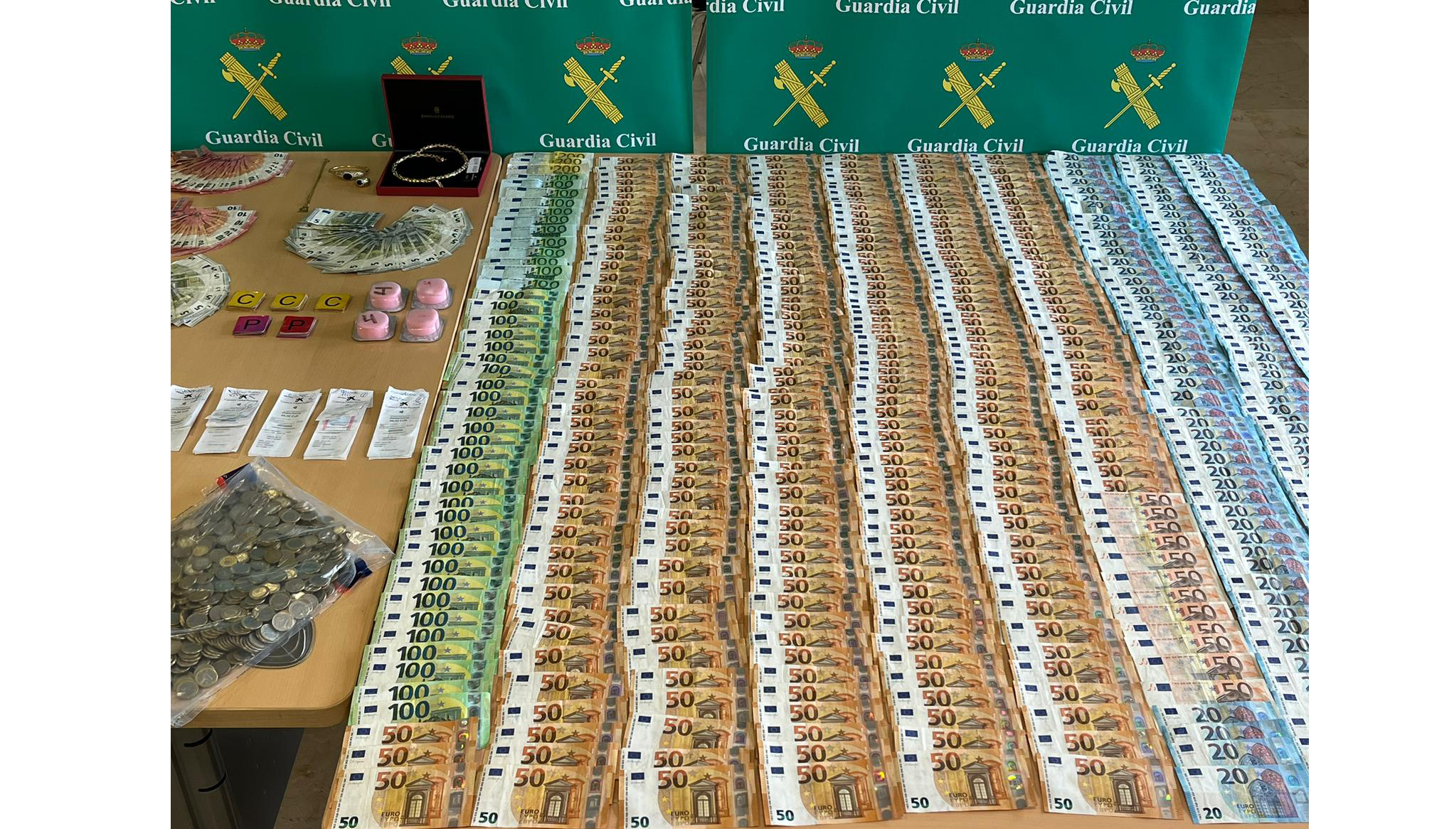 31.03.2023 efectos intervenidos Guardia Civil