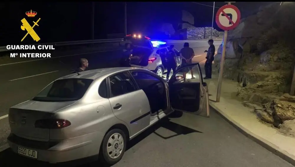 4D59BAE8 F2BA 233B 7767A13B3BDA4EF1