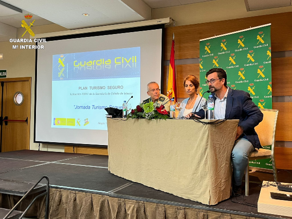 9445 charlas guardia civil mogan