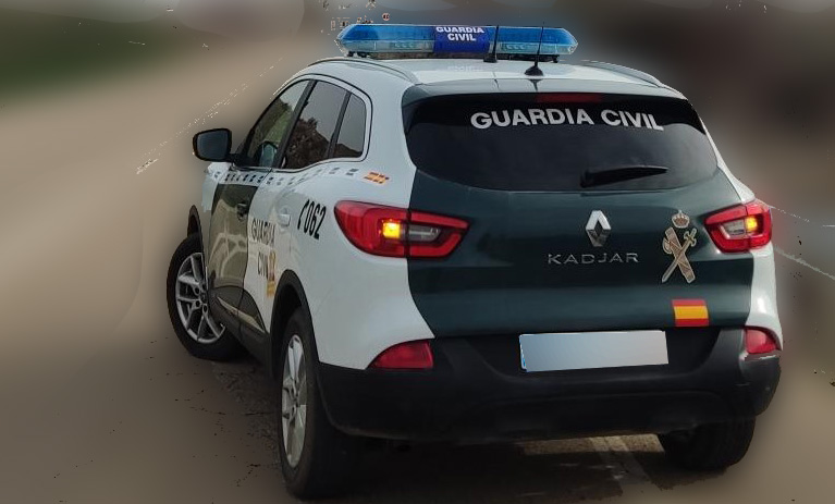 A 1 vehículo guardia civil