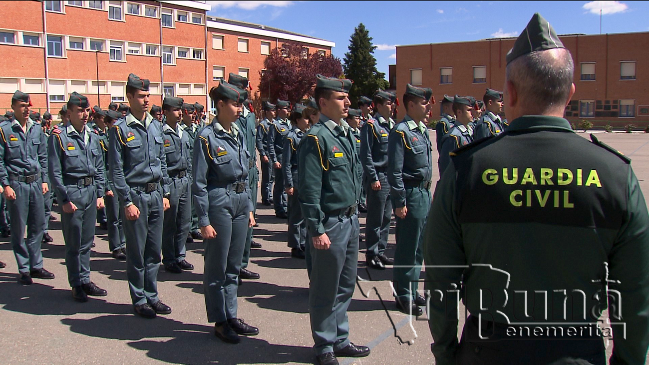 Alumnos practicas Guardia Civil marca agua