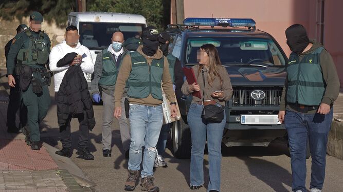 Bubu escoltado Guardia Civil miercoles 1865223667 200910698 667x375