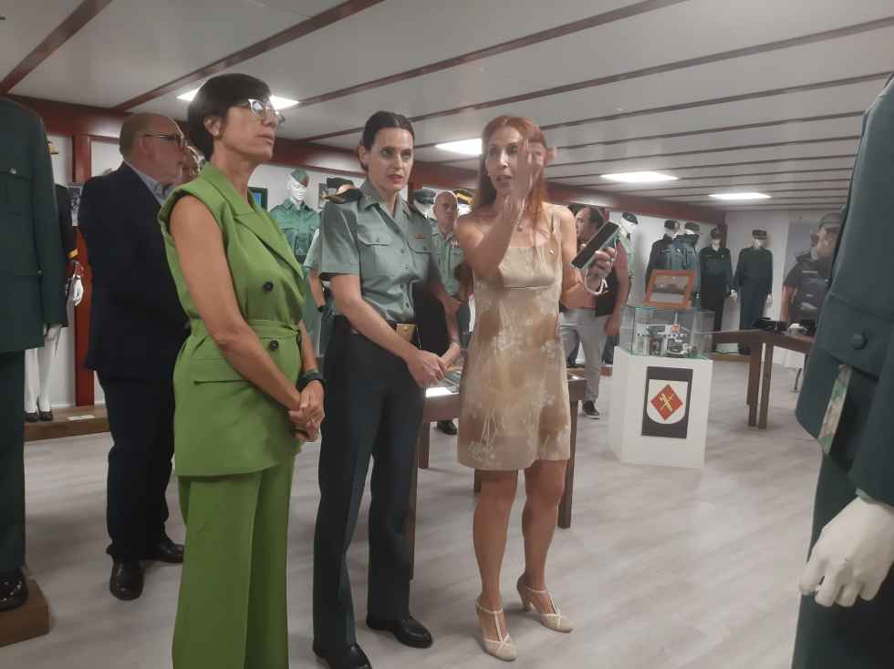 Carmen y Pilar con la Directora general