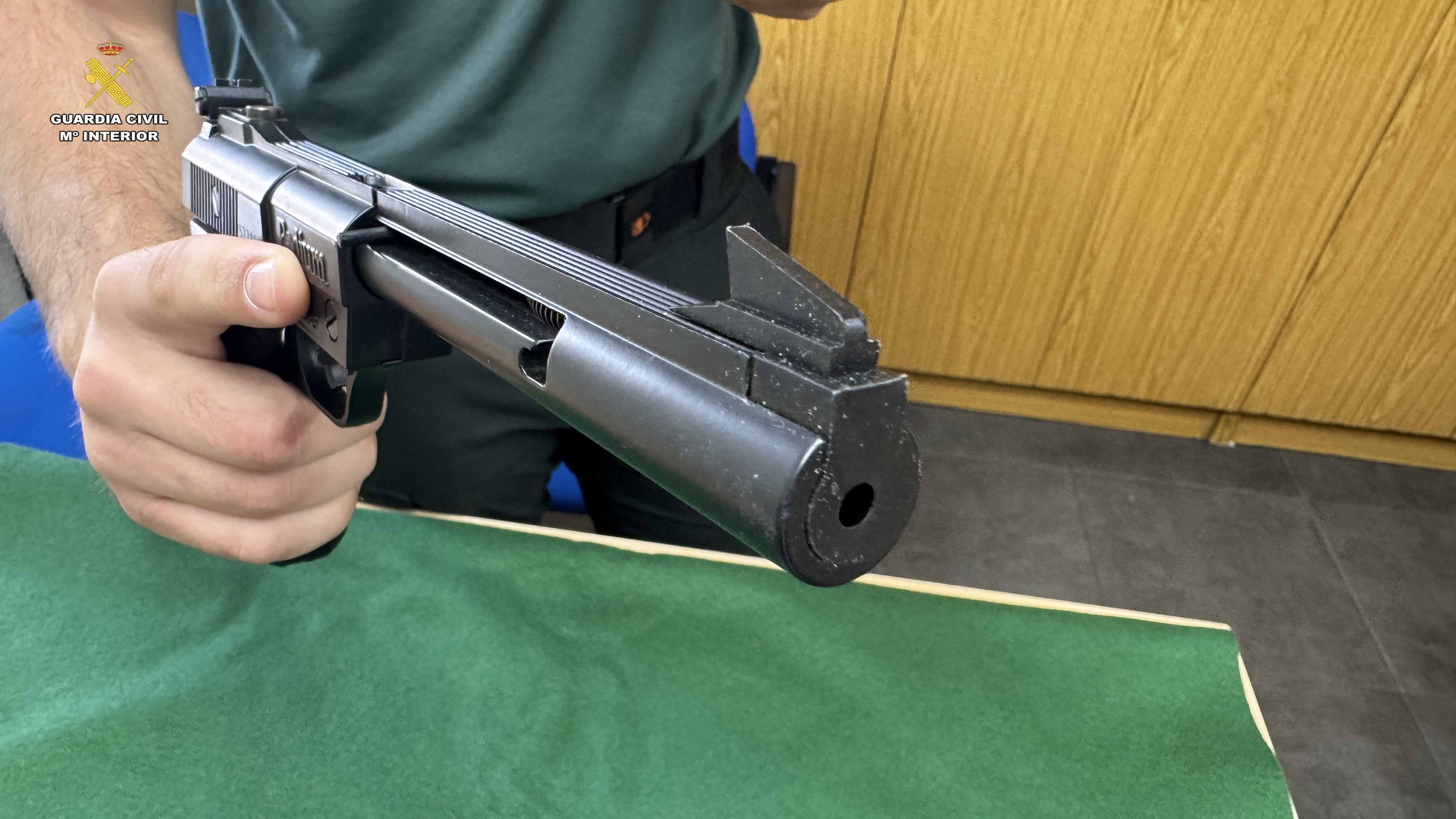 Denuncia pistola aire comprimido 3
