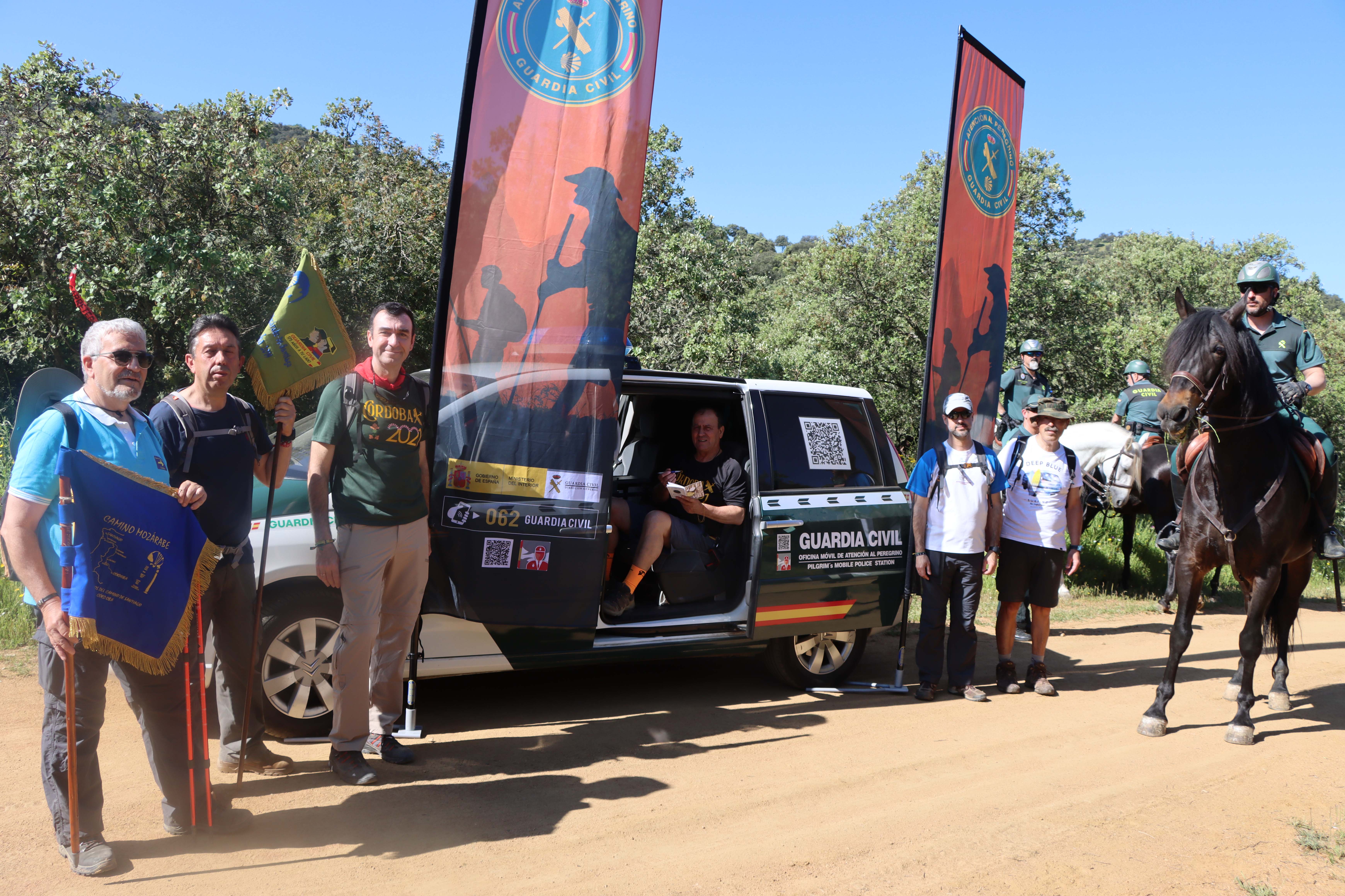 ENTRREGA CREDENCIALES PEREGRINO 1