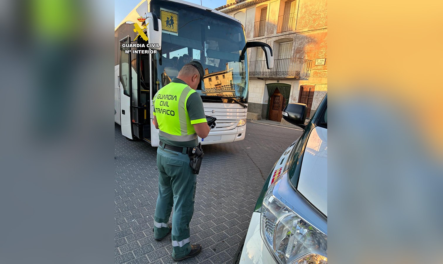 Editada copia autobus trafico