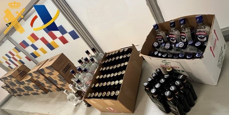 FOTO BOTELLAS ALCOHOL
