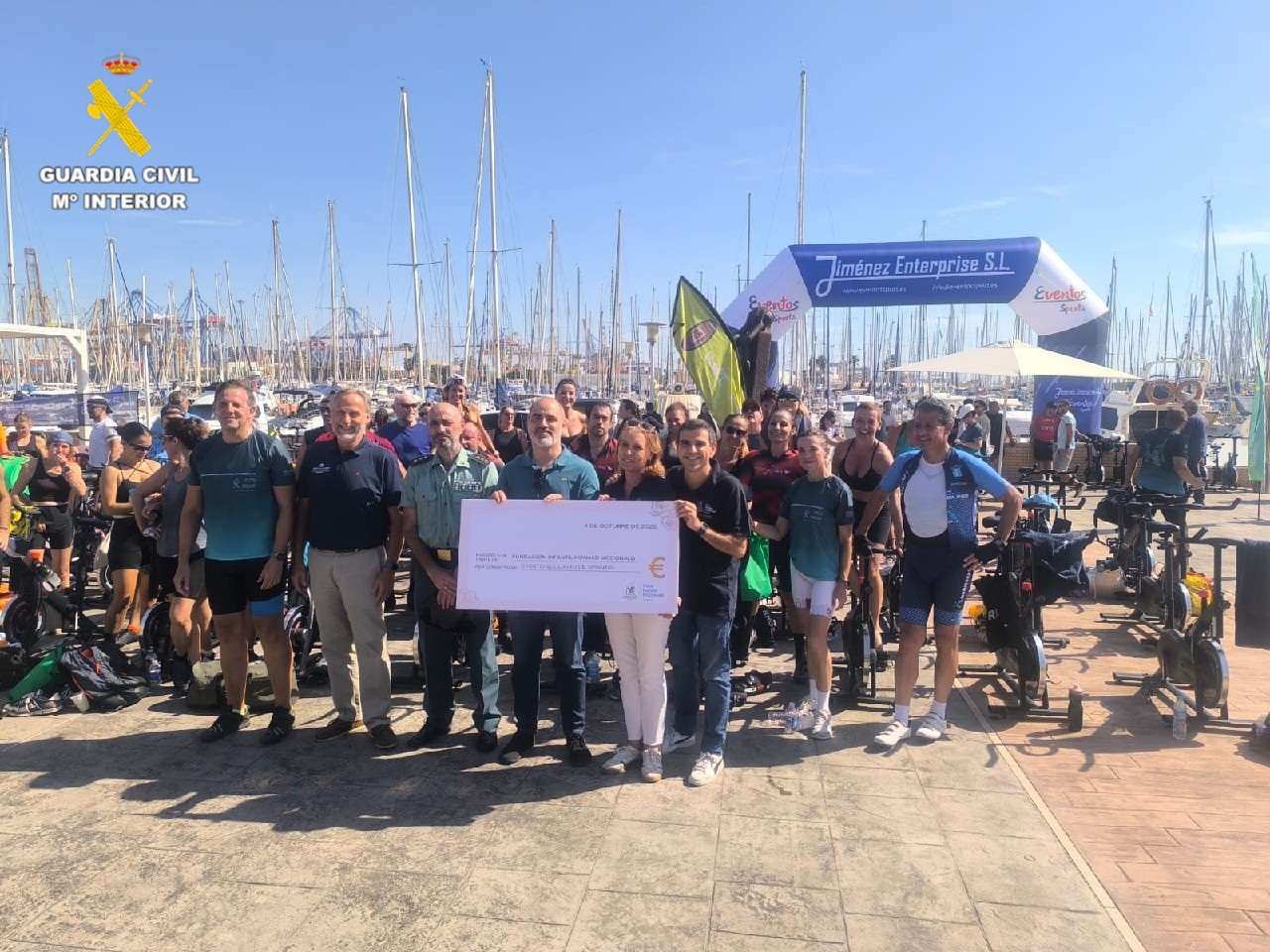 Foto 1 valencia carrera solidaria 2025