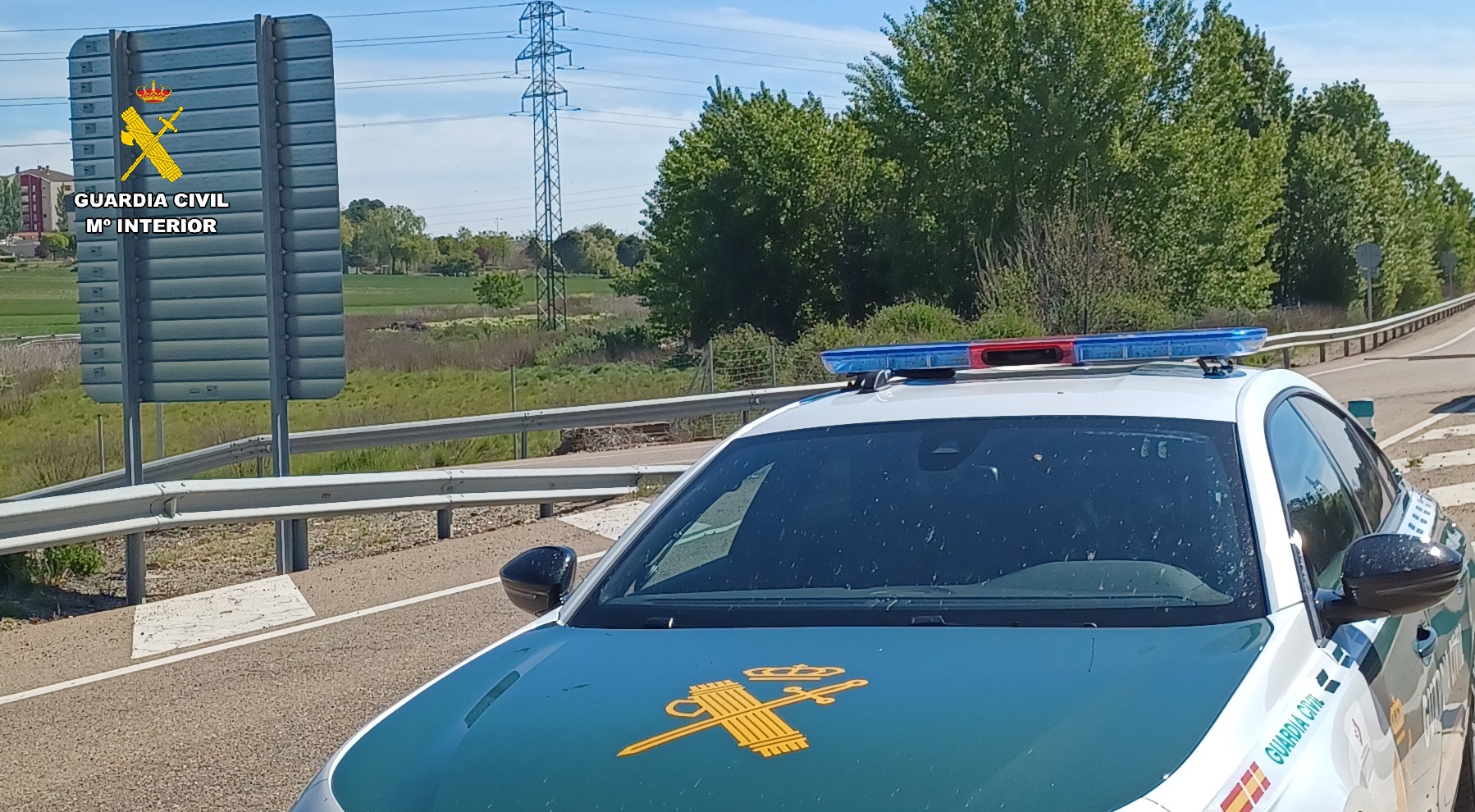 Foto vehiculo seguridad ciudadana guardia civil 1