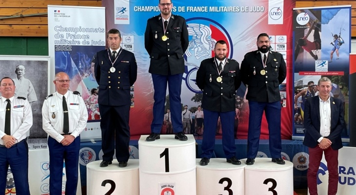 GENDARMERIA FRANCESA img 3039
