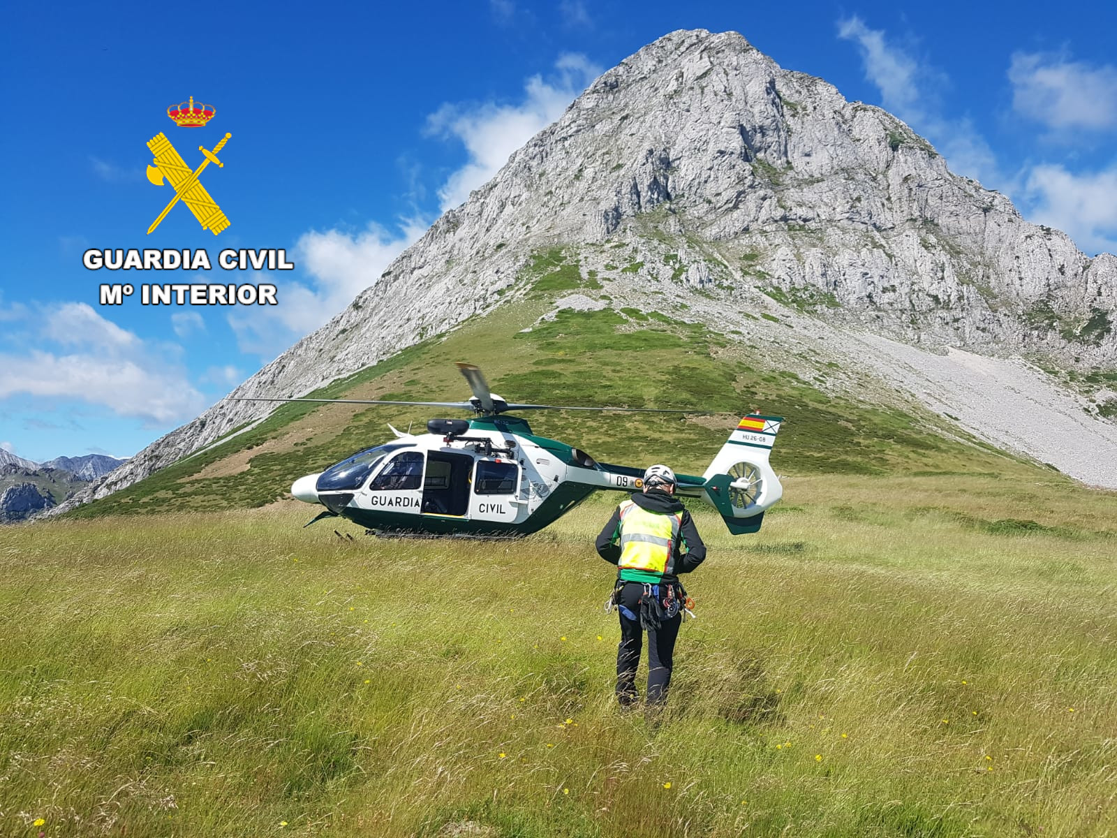 Helicóptero y GREIM Guardia Civil