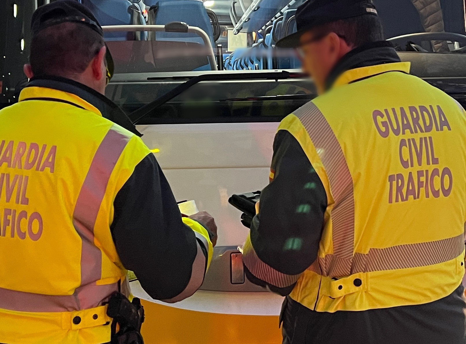 Imagen guardia civil trafico 150126