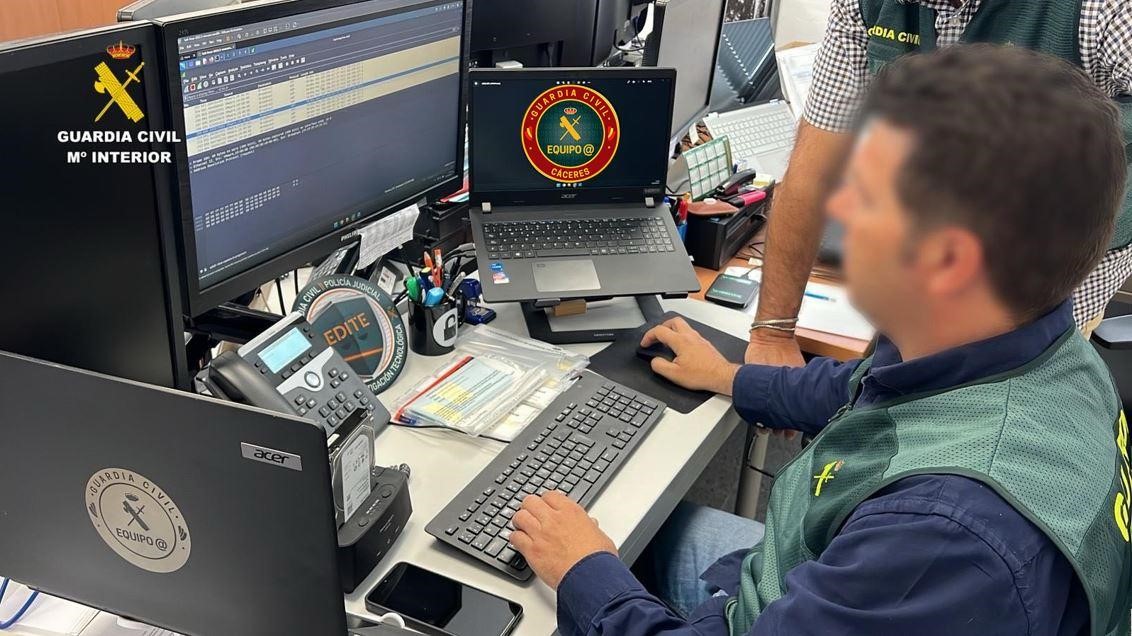 Imagen Equipo Comandancia de Cáceres