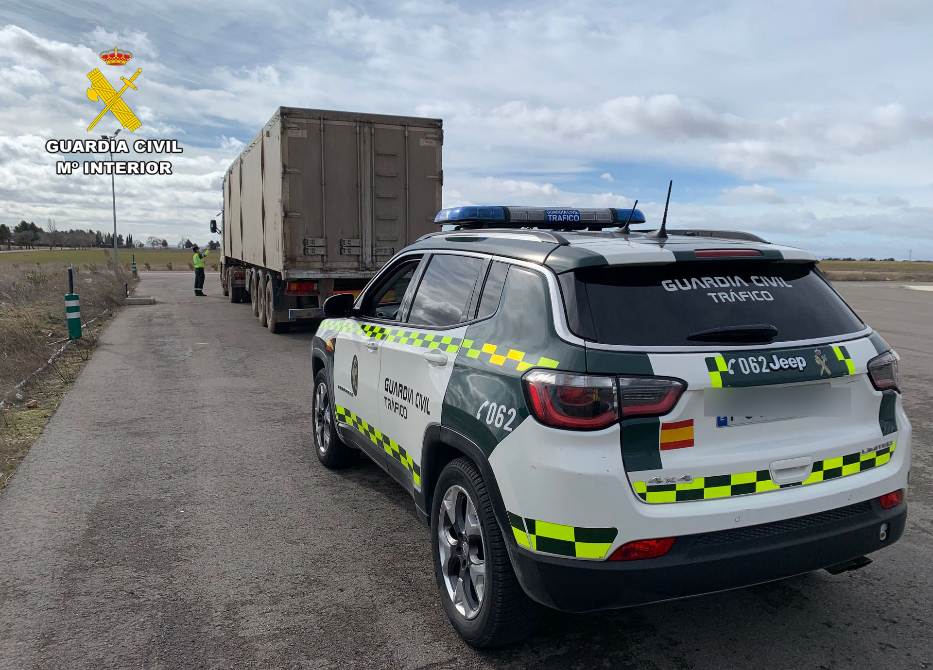 Imagen PRENSA trafico camion