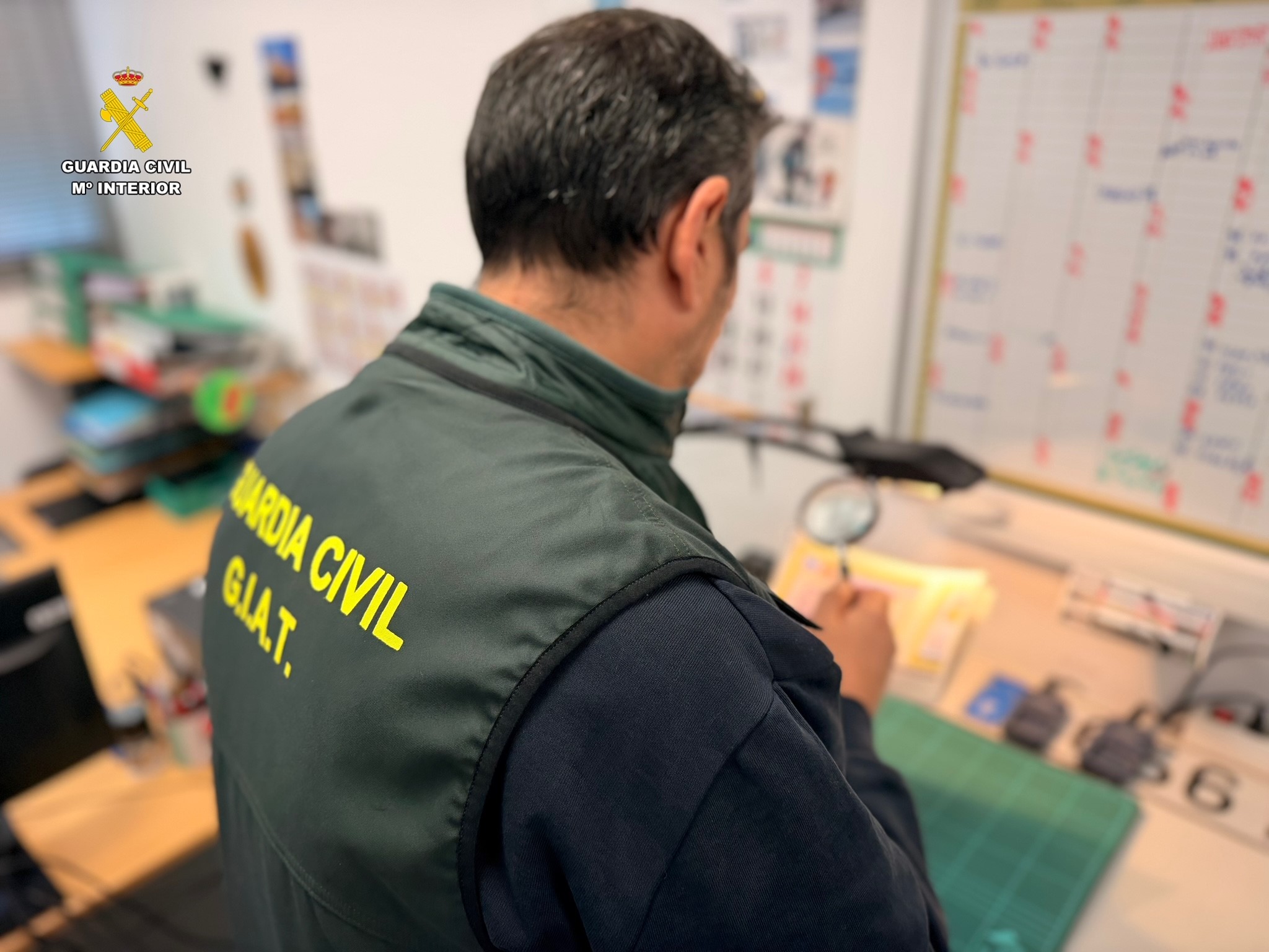Imagen agente del GIAT Guardia Civil