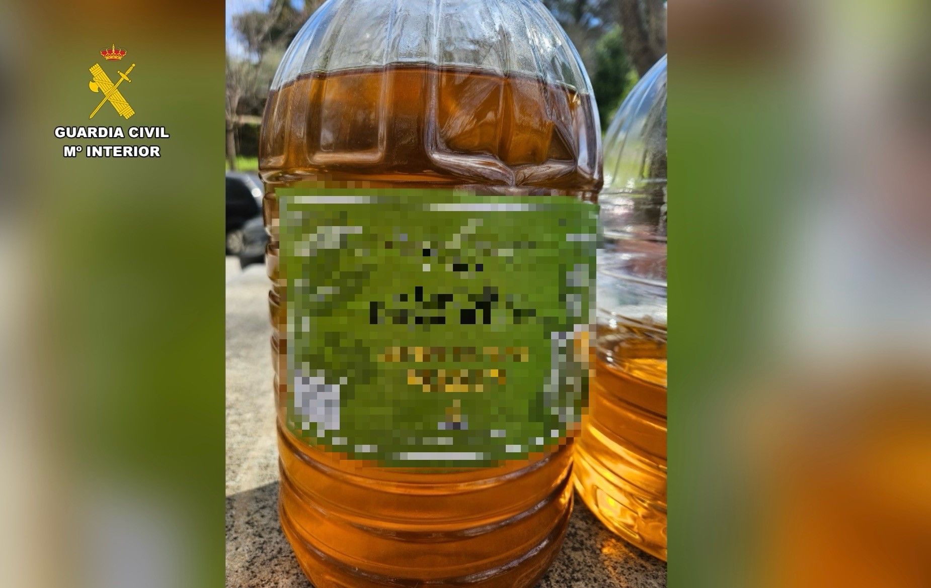 Imagen de una de las garrafas de aceite