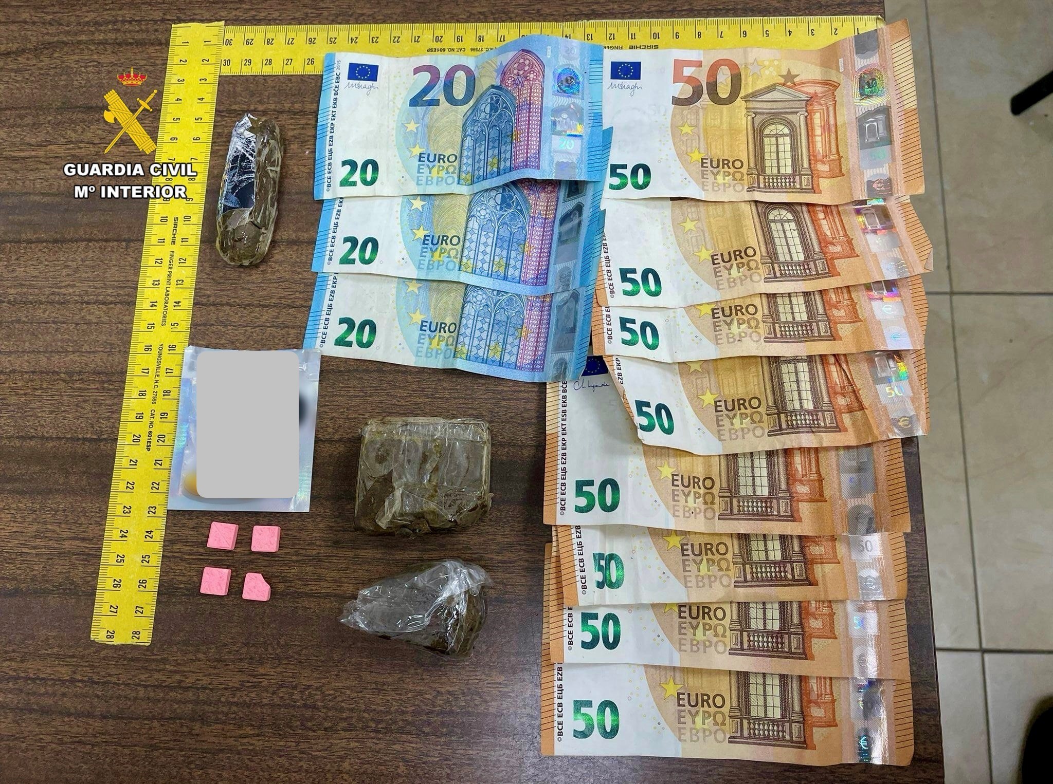 Imagen dinero drogas caceres