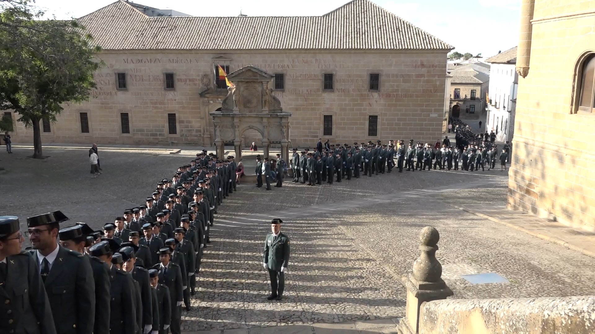 La Academia de la Guardia Civil celebra en Baeza el acto de bendicion de tricornios 1.363.1