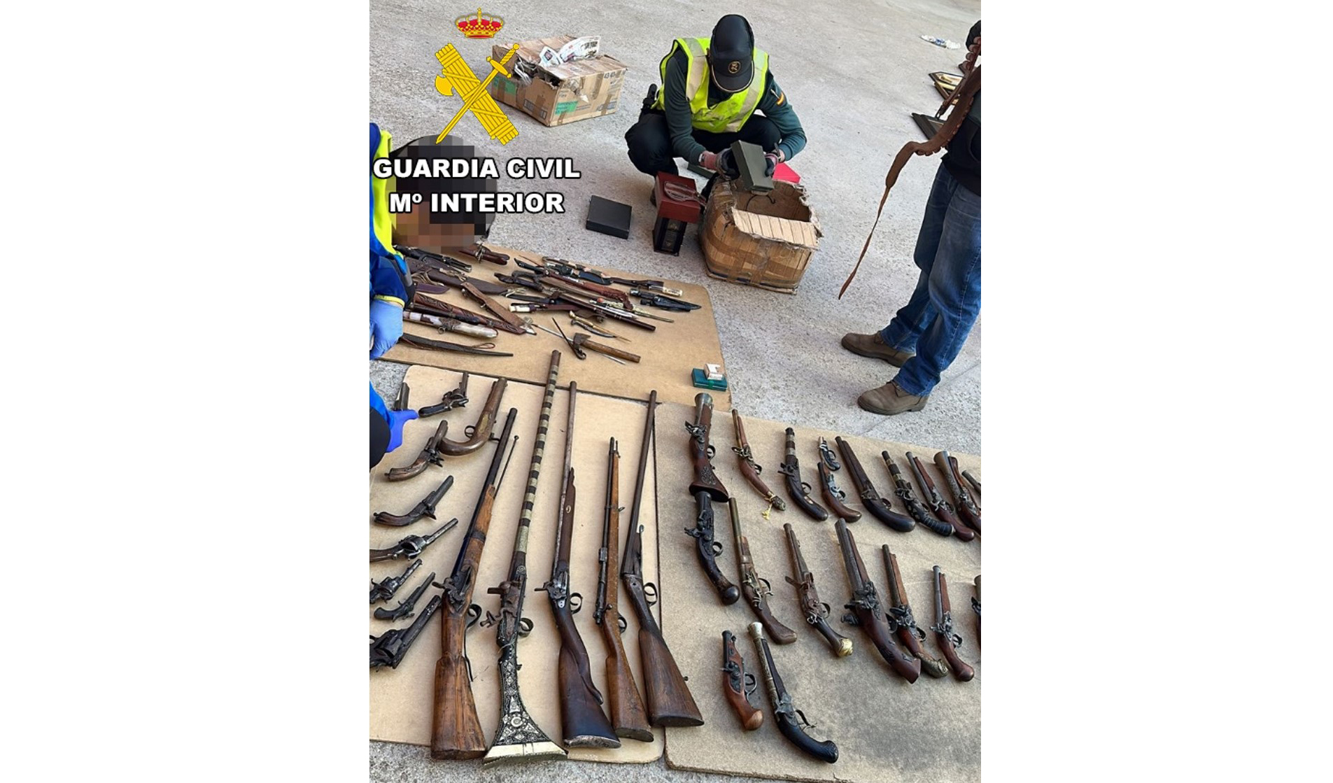 OP. LEGENDARIO mercadillo armas