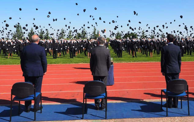 POLICIAS NACIONALES ACADEMIA