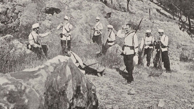 Patrulla carabineros uniforme verano 1708339243 163749416 667x375