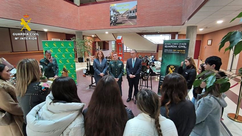 Presentacion alumnos clasificados Ciberliga Guardia Civil 2