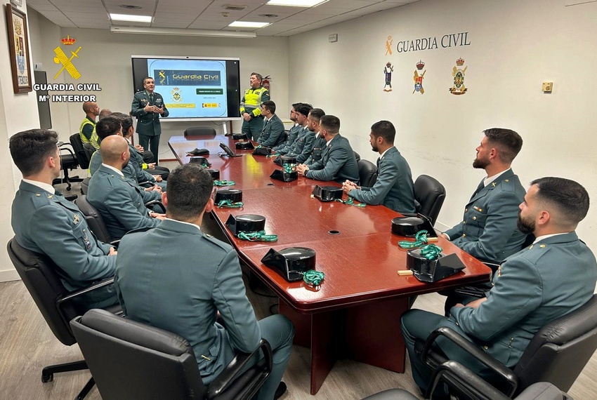 Presentación Gua Alumnos al Sector Tráfico Extremadura