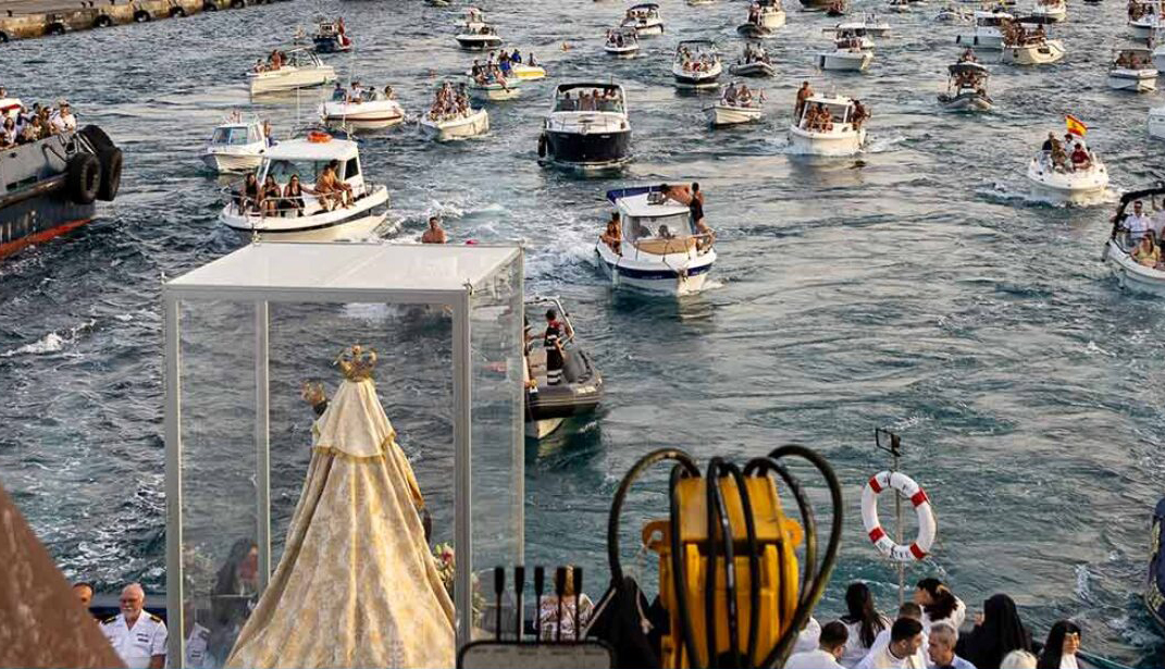 Procesion Maritima Virgen del Carmen Santa Cruz 150726 1200x675