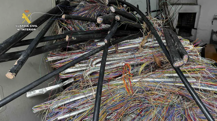 Robo cable telefonia Navarra 7 758x531