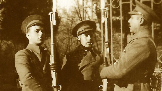 Uniformidad Cuerpo Carabineros Cortesia Familia 1780932374 180950756 667x375