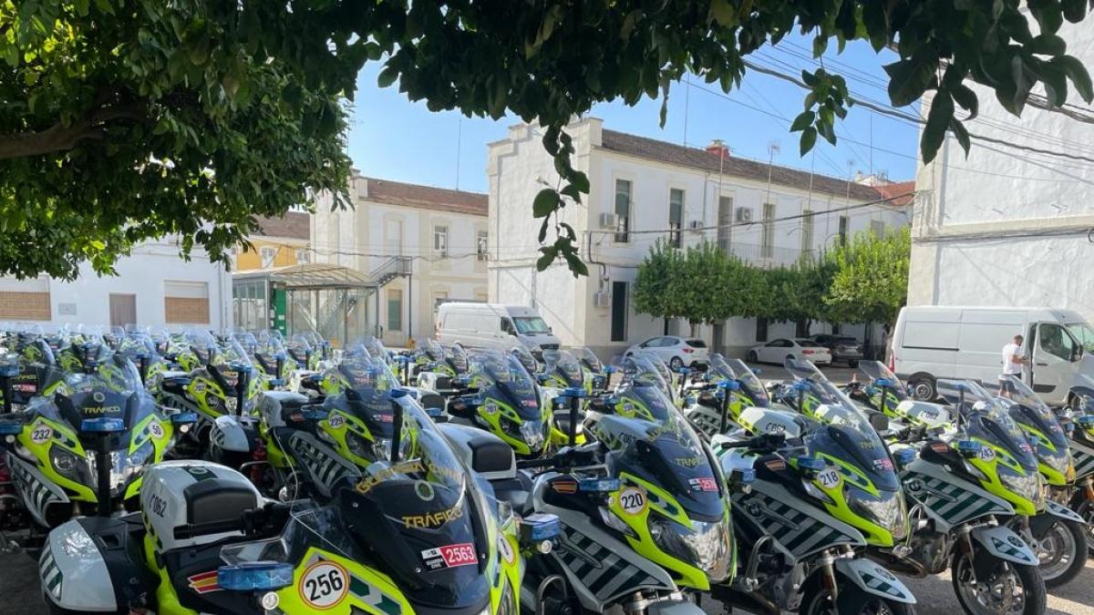 andalucia sevilla la unidad de seguridad vial de la guardia civil en la vuelta recorre las carreteras sevillanas con 130 agentes