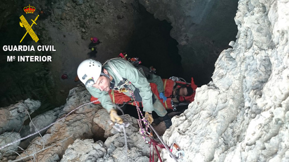 angeles espeleologia greim