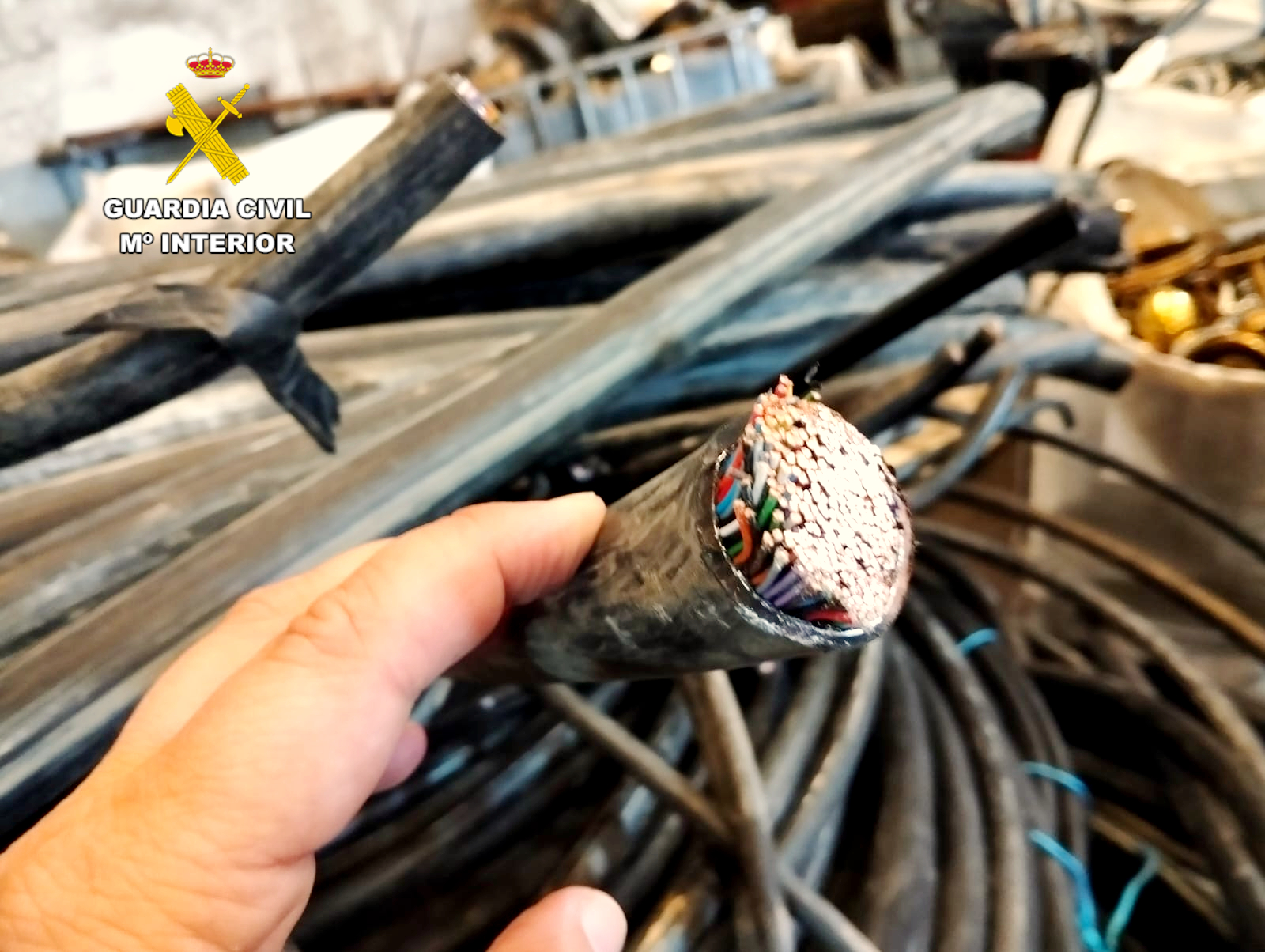 cable telefono chatarreria