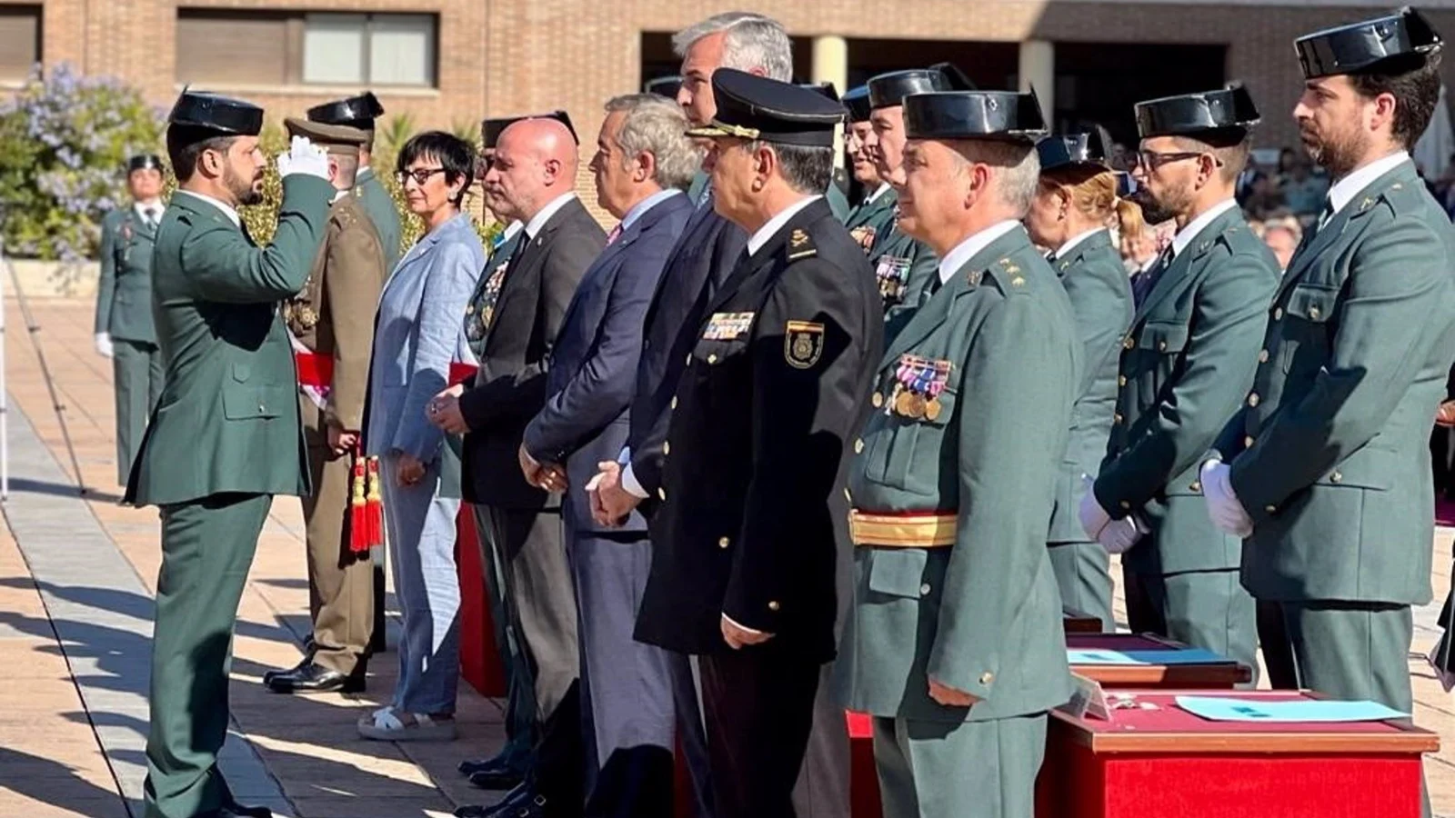 celebracion virgen pilar cuartel sant andreu barca 97