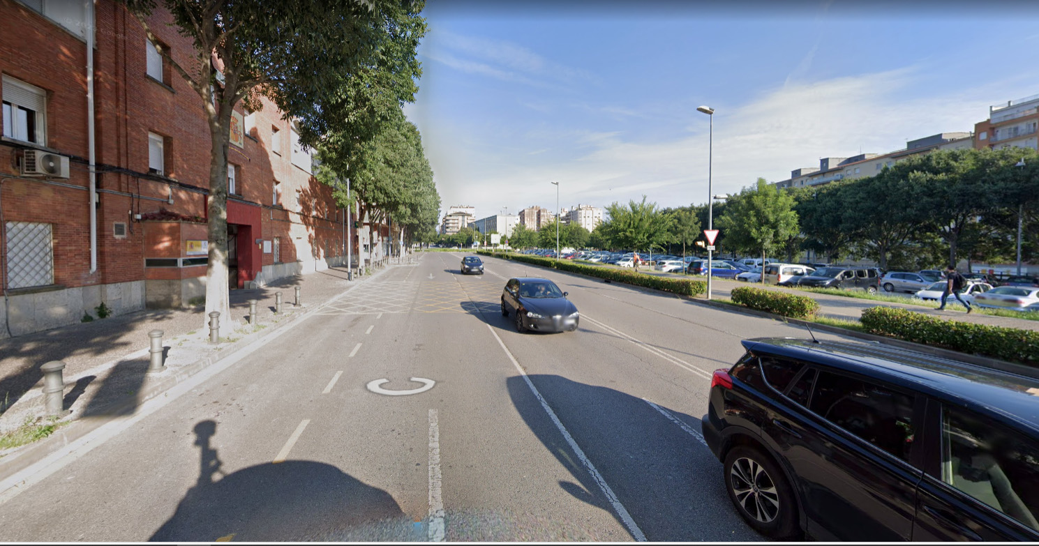 comandancia Gerona aparcamiento